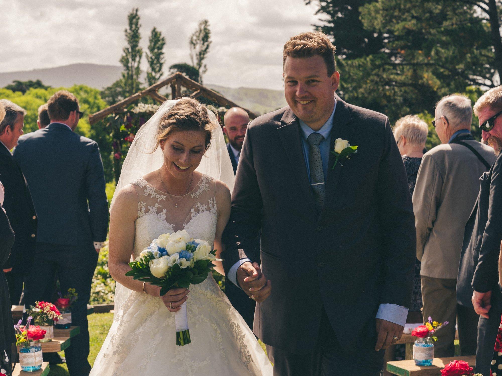 carousel-hero-element image-0